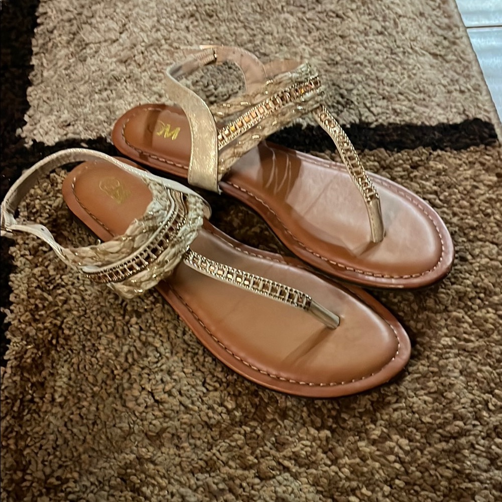 Elegant Gold Women's Sandals